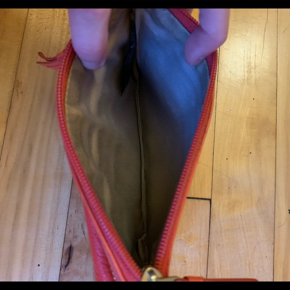 Fossil Coral Wallet - Picture 3 of 4